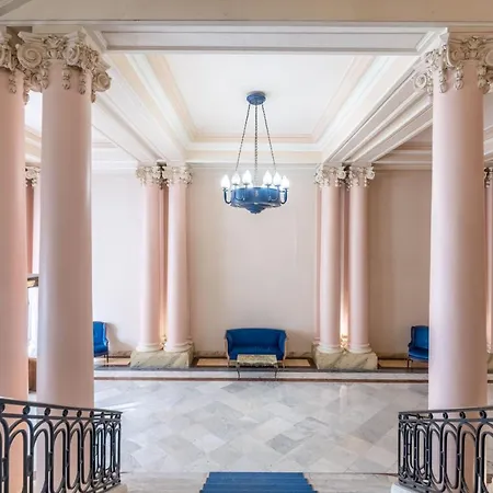 Apartment Luxury In - Negresco - *